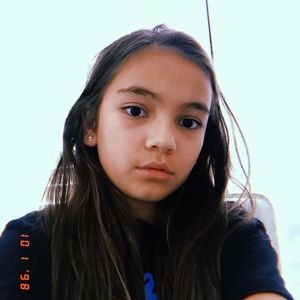 Meet your Posher, Gabriela